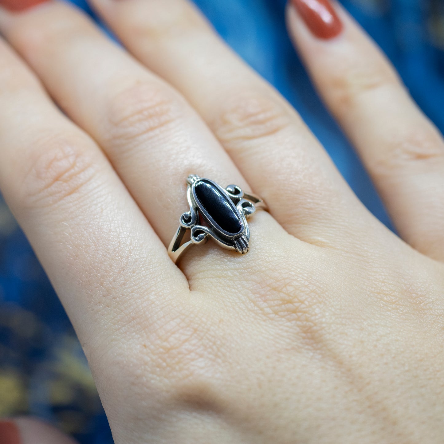 Vintage Style Oval Black Onyx Scroll Ring