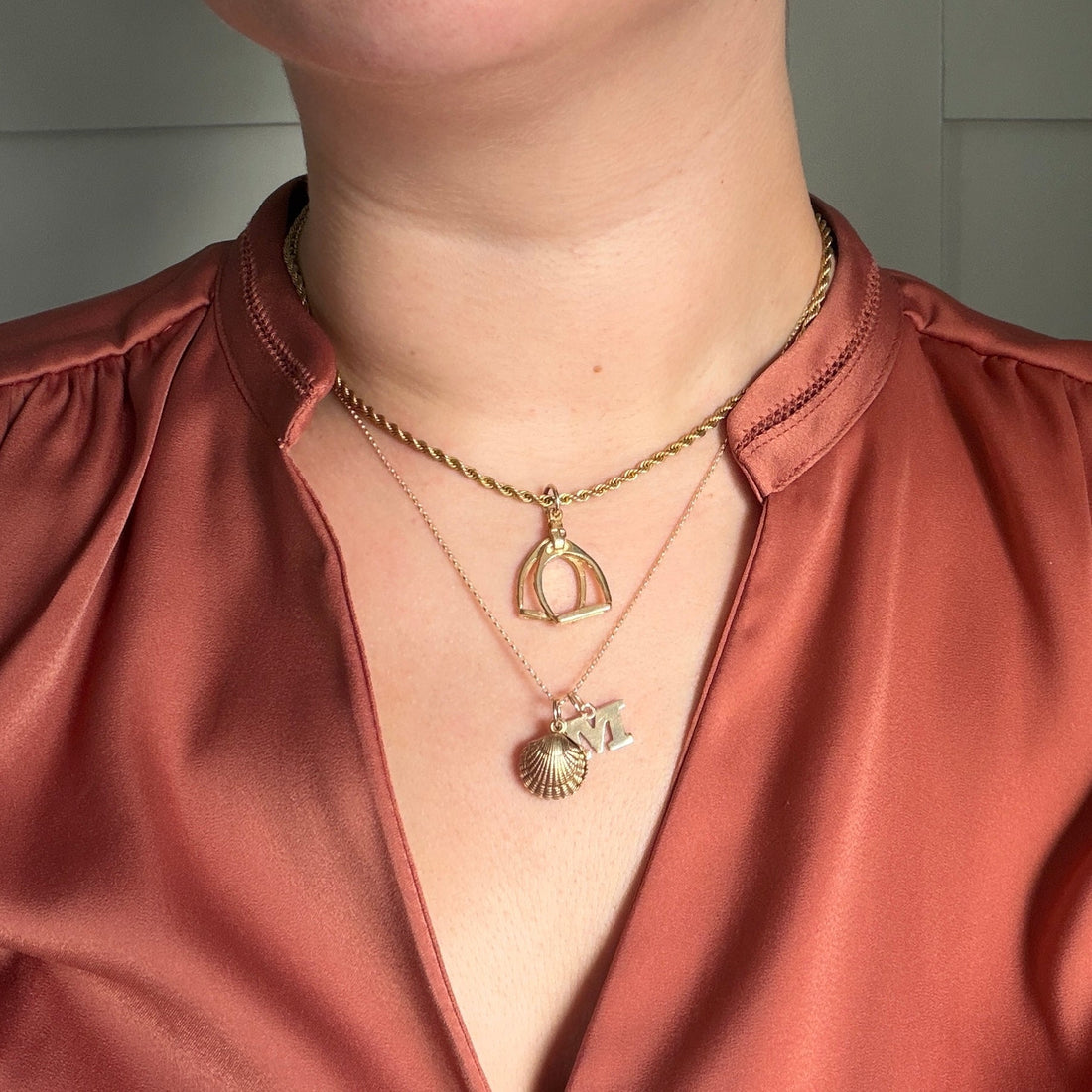 Capsule Pieces Every Vintage Jewellery Collection Needs
