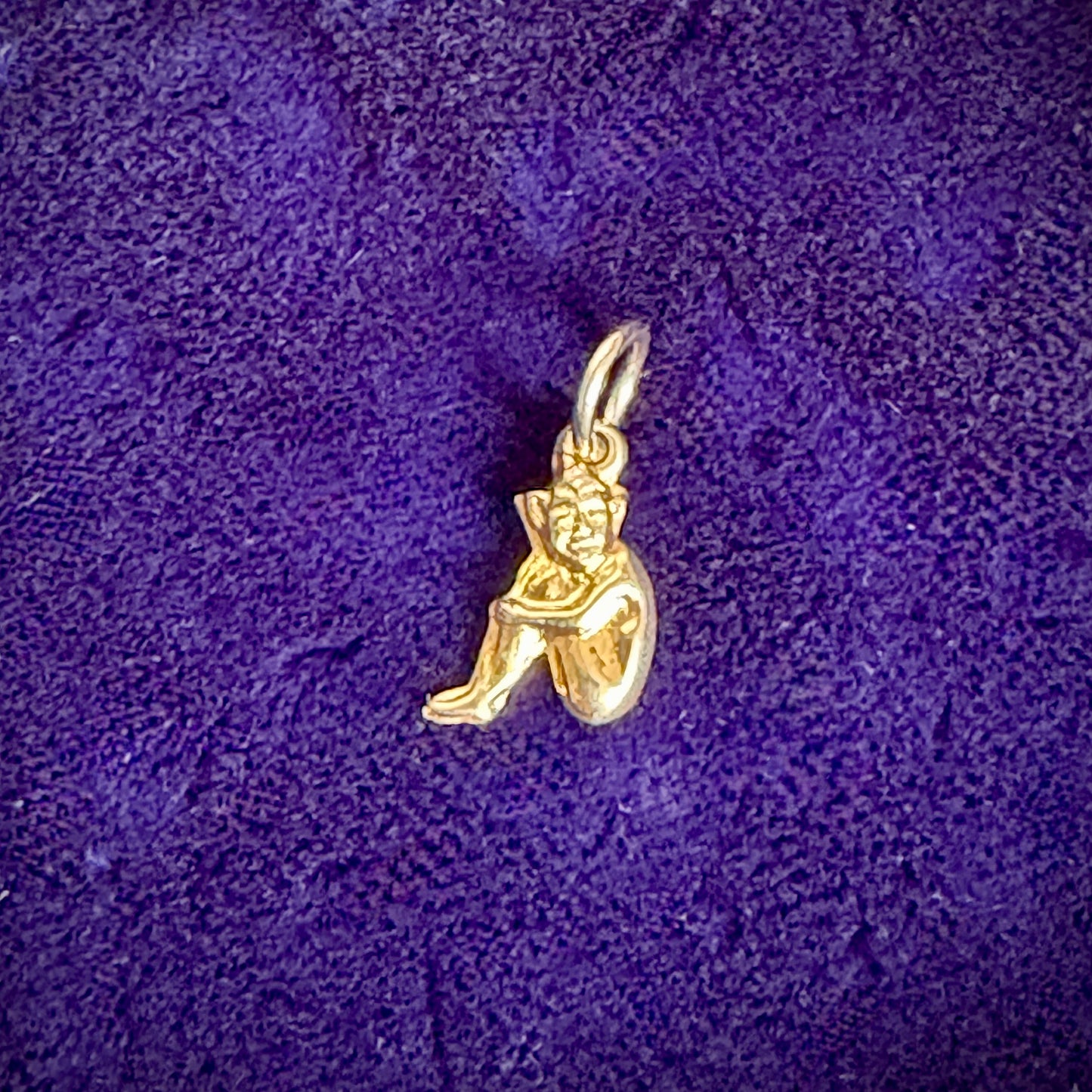 Vintage 9ct Gold Dainty Pixie Charm