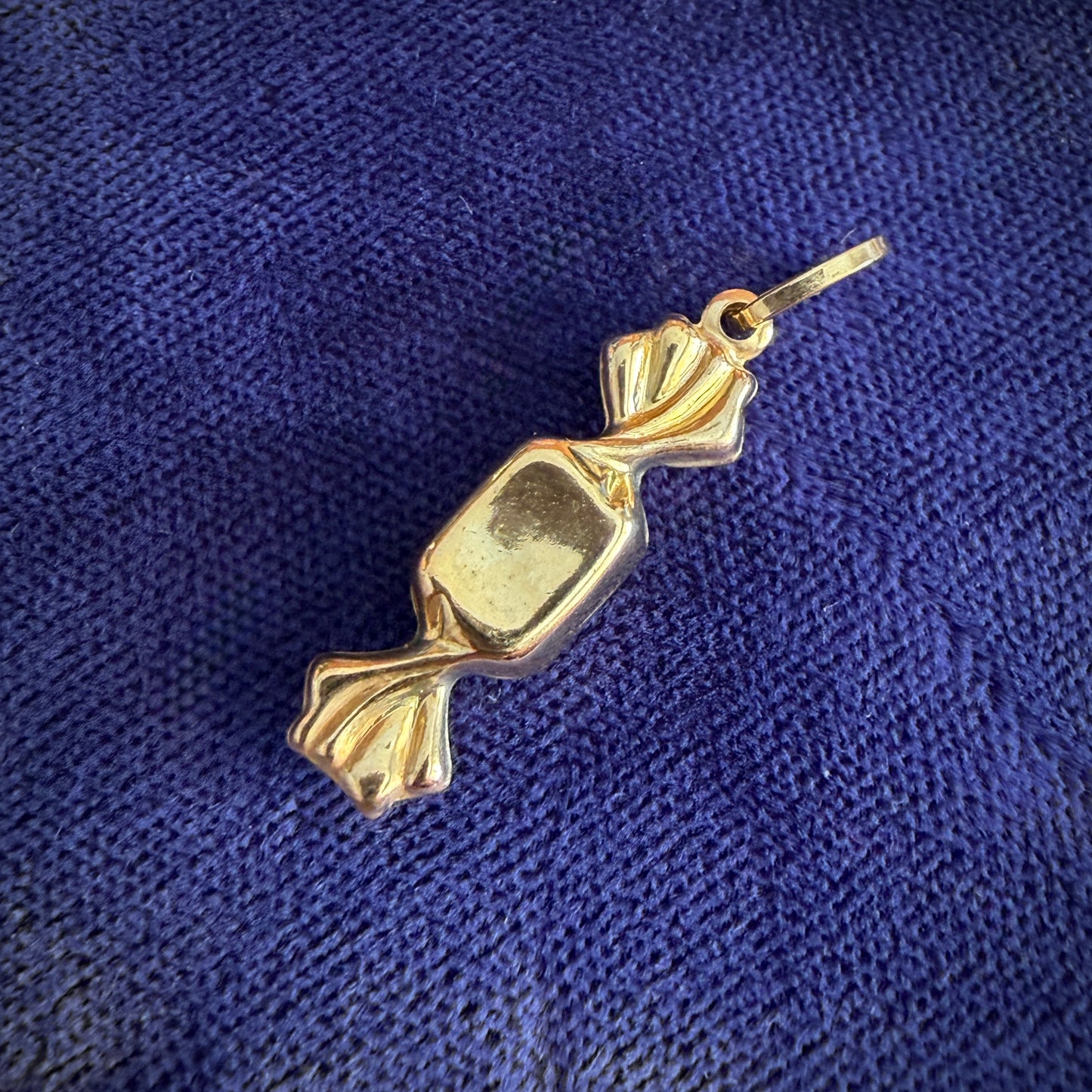 Vintage 9ct Gold Sweet in Wrapper Charm