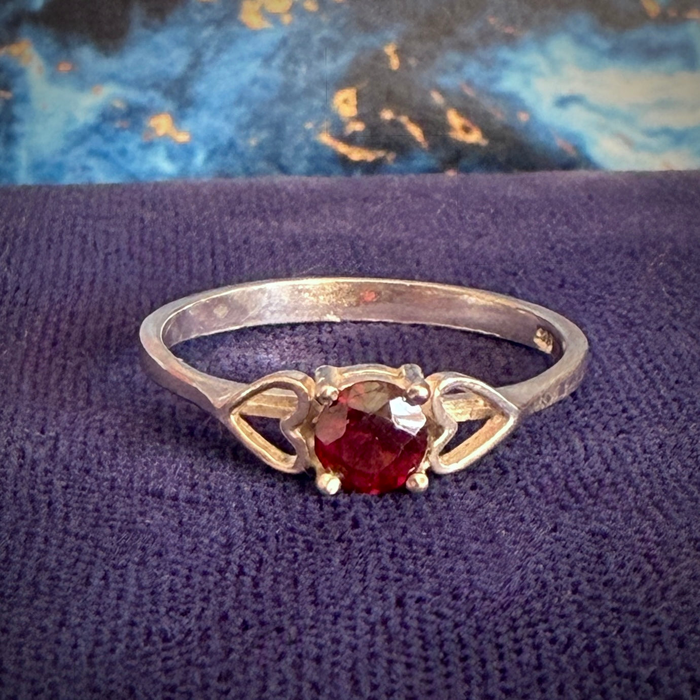Silver Red Single Stone Ring With Heart Shaped Shoulders