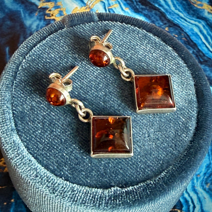 Geometric Shaped Amber Chain Link Drop Earrings