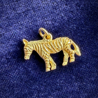 Vintage 9ct Gold Zebra Charm Pendant