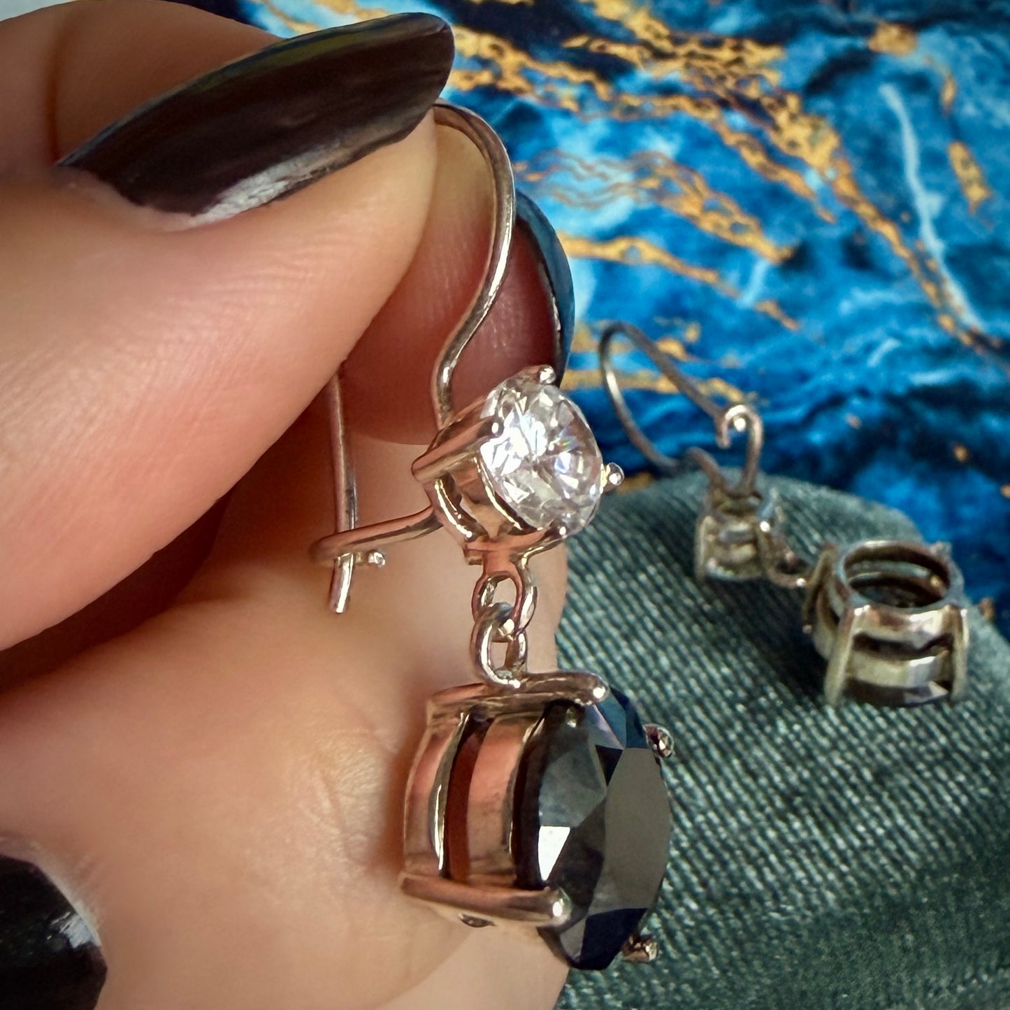 Modern Silver Graduated Claw Set Black & White Drop Earrings