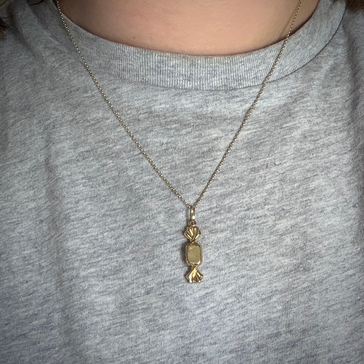 Vintage 9ct Gold Sweet in Wrapper Charm