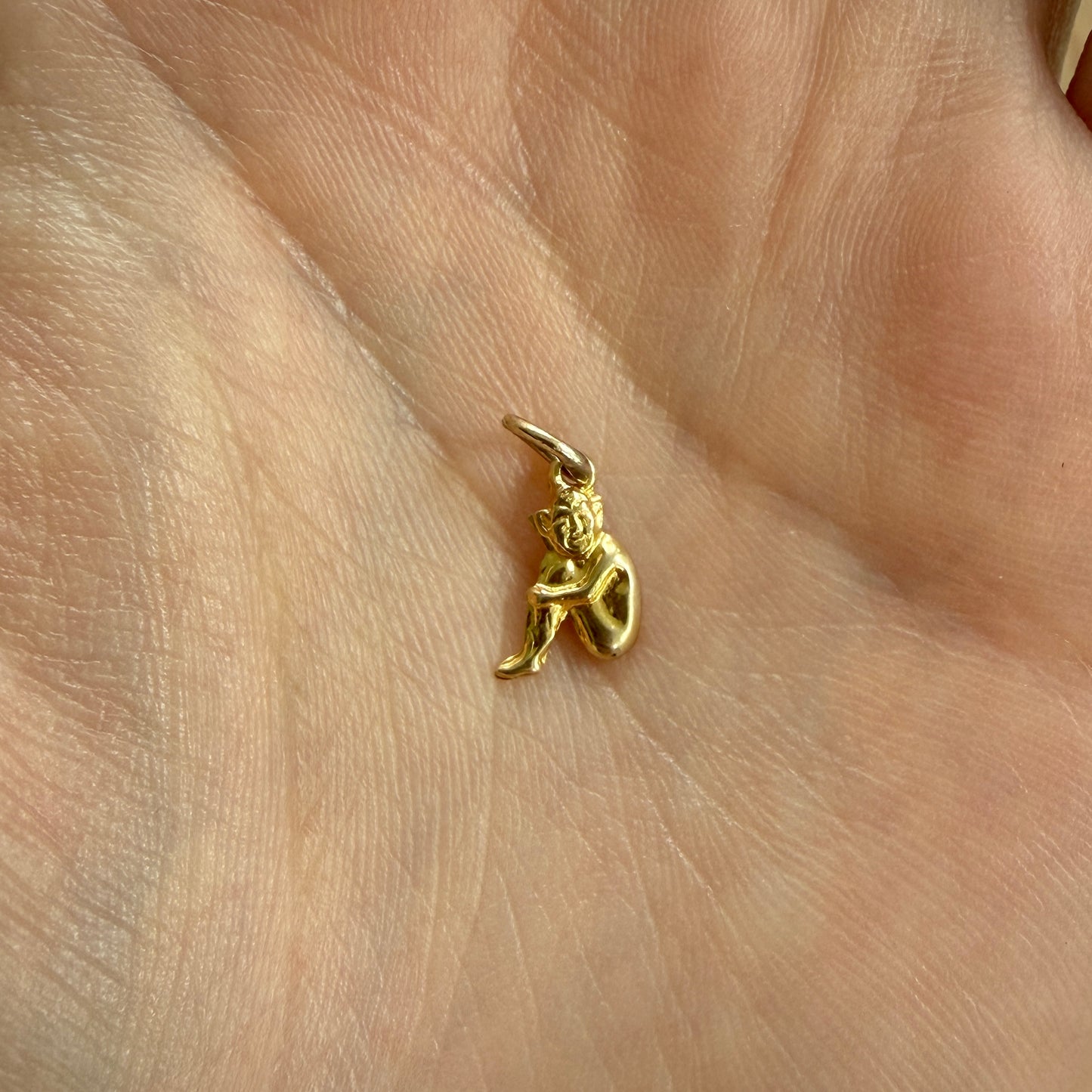 Vintage 9ct Gold Dainty Pixie Charm