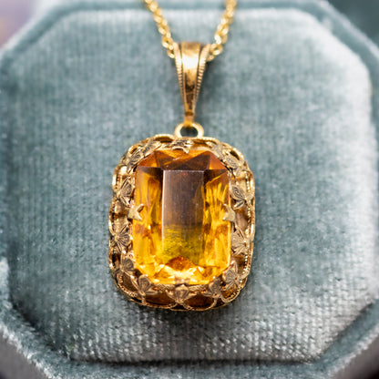 Art Deco Style Single Stone Ornate Pendant & Chain