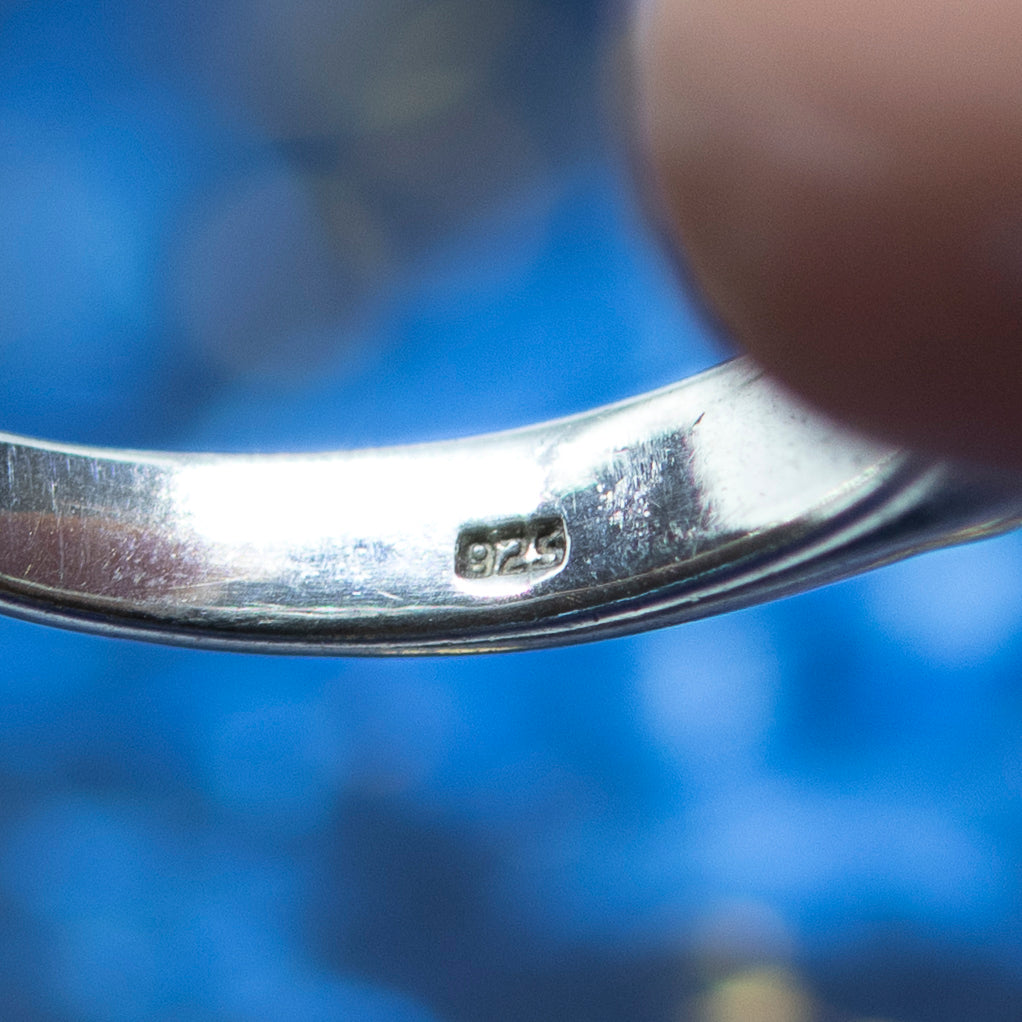 Pink Mother of Pearl Inset Bar Ring