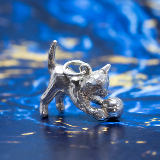 Vintage Kitten Charm Pendant