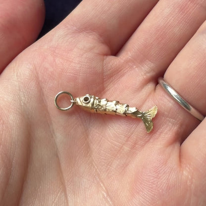 Vintage 9ct Gold Articulated Fish Charm Pendant